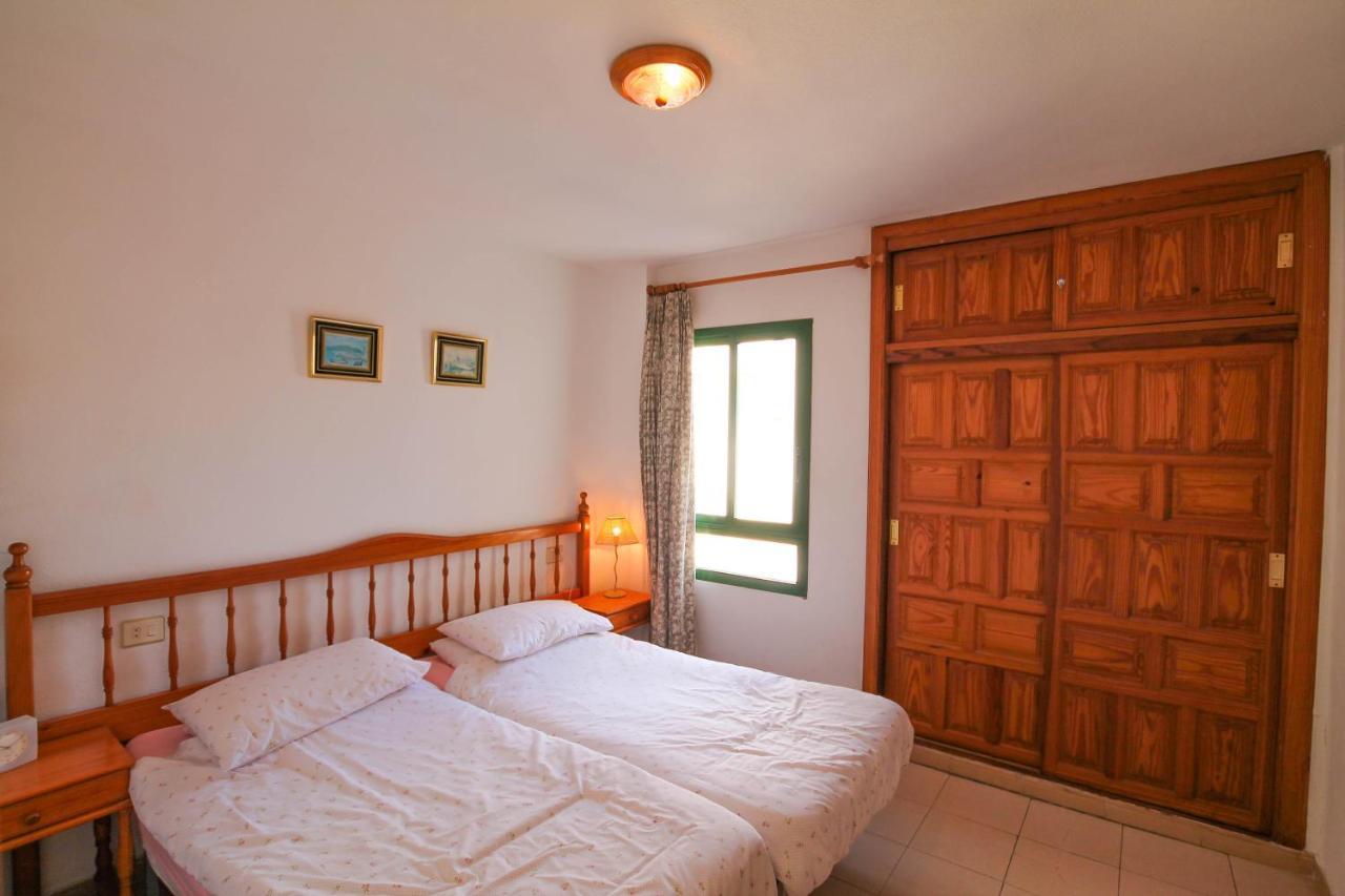 Apartamentos Alondras Park Costa Del Silencio Ngoại thất bức ảnh